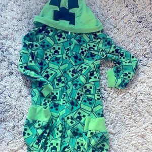 MINECRAFT creeper non footed hooded onesie size XS